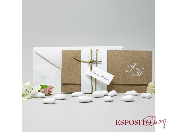 Partecipazione carta kraft con pizzo e cordoncino BP051806