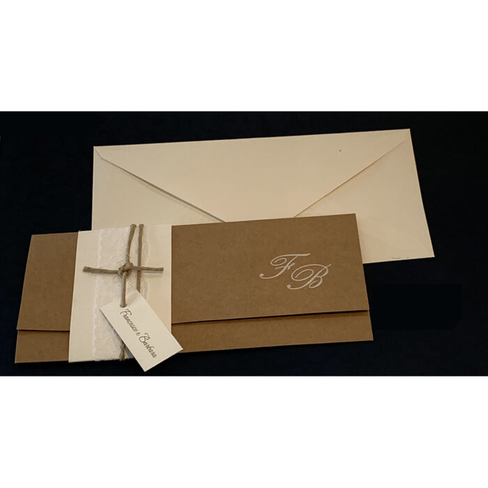 Partecipazione carta kraft con pizzo e cordoncino BP051806 - immagine 2