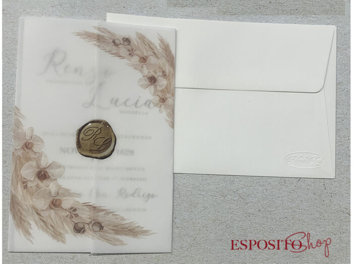 Partecipazione con copertina trasparente e fiori tortora F1745