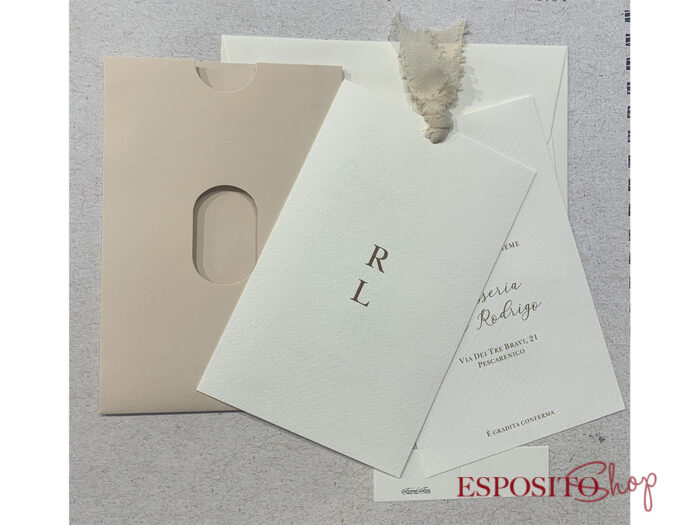 Partecipazione con folder rosa e oblò F1754